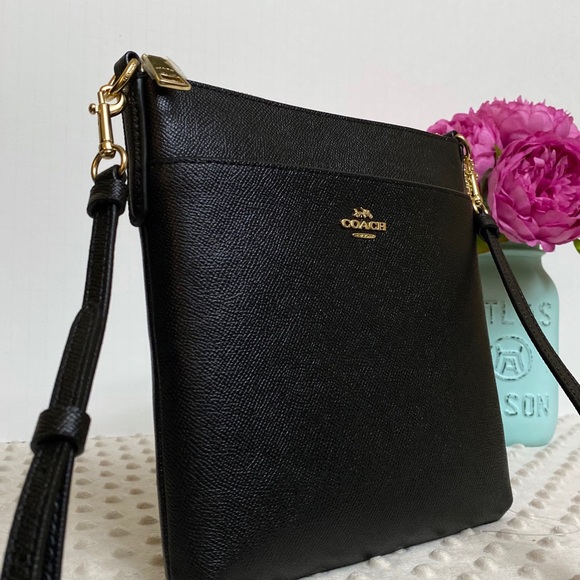 Coach Handbags - Coach Black Kitt Messenger Bag